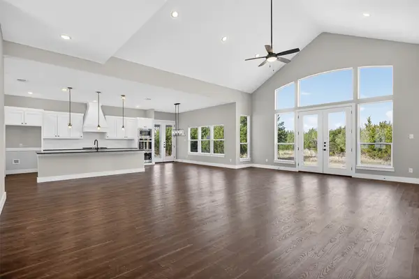 2335 Providence Way, Nevada, TX 75173