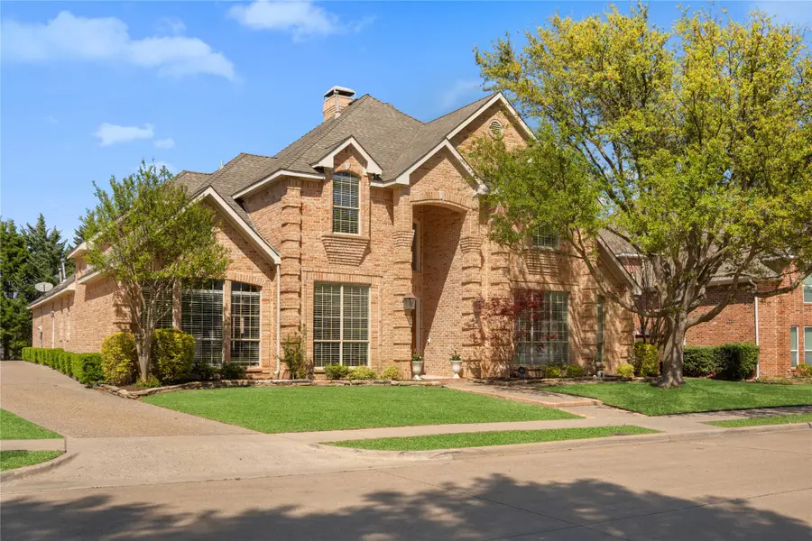819 Hills Creek Drive, McKinney, TX 75072 - #2
