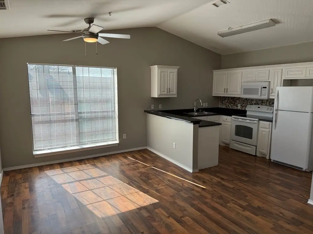 5905 Lake Hubbard Parkway #258, Garland, TX 75043 - #1