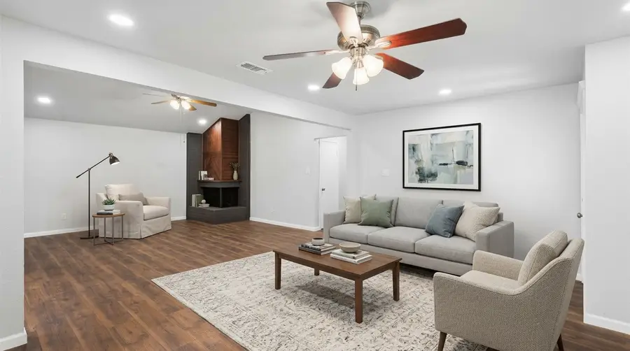 701 Salsbury Circle, Arlington, TX 76014 - #3