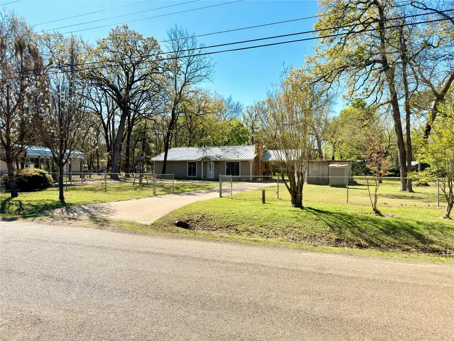 124 Golden Oaks Drive, Mabank, TX 75156 - #3