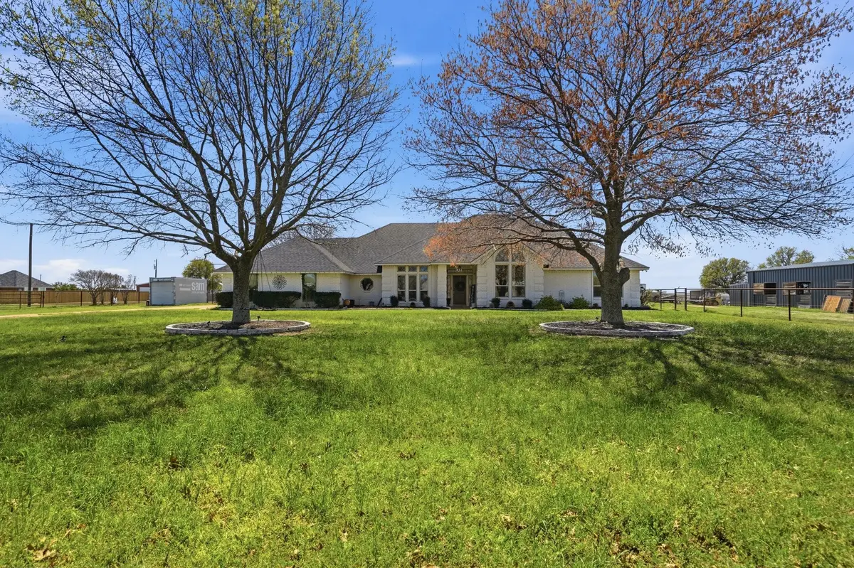 333 Meadow Crest Road, Fort Worth, TX 76108 - #1