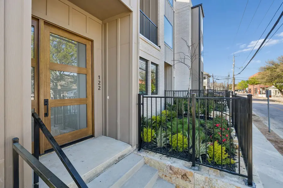 122 S Church Street, McKinney, TX 75069 - #2