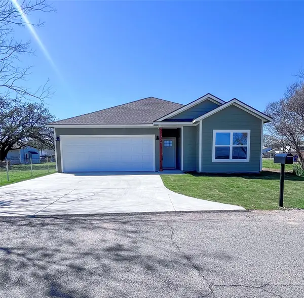 729 N 9th Avenue, Denison, TX 75021