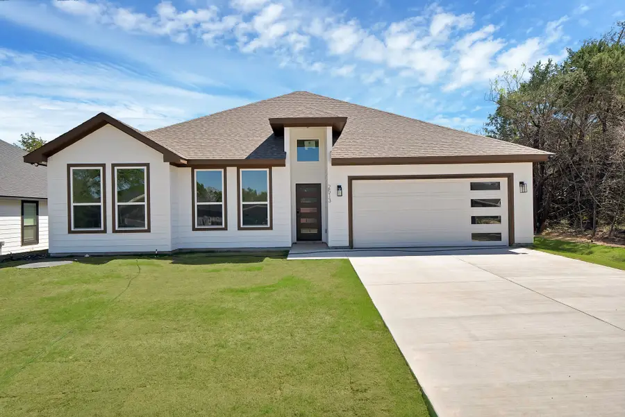 2513 Austin Court, Granbury, TX 76048 - #2