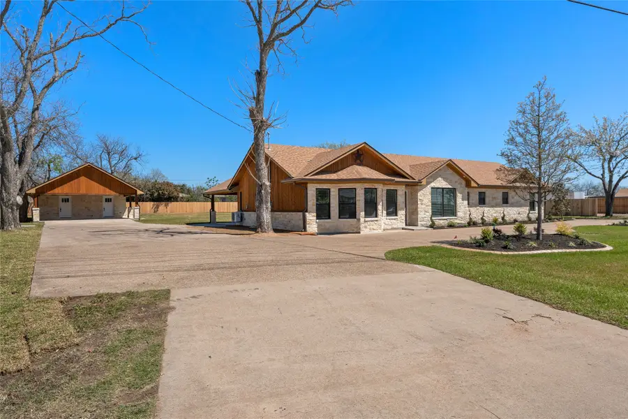 1404 S Robinson Drive, Robinson, TX 76706 - #3