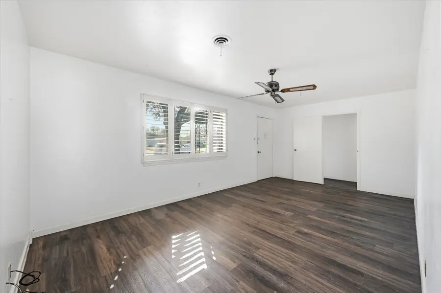 445 Michael Boulevard, Hurst, TX 76053 - #2