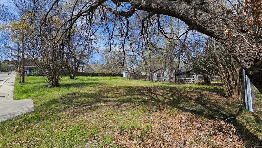 1205 E Standifer Street, McKinney, TX 75069 - #2