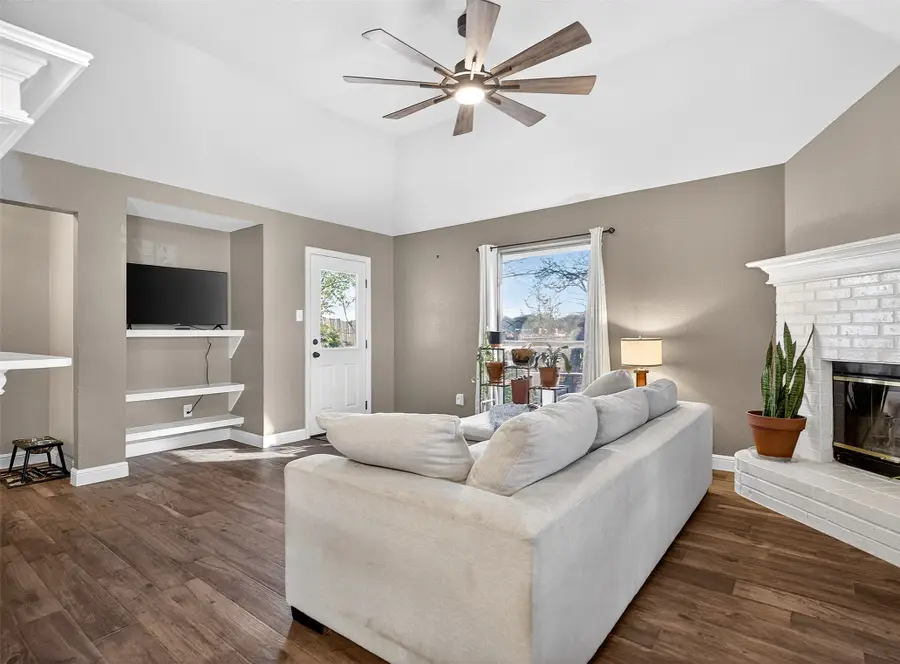 1006 Oakchase Court, Azle, TX 76020 - #3