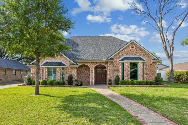 2702 Quail Ridge Drive, Carrollton, TX 75006
