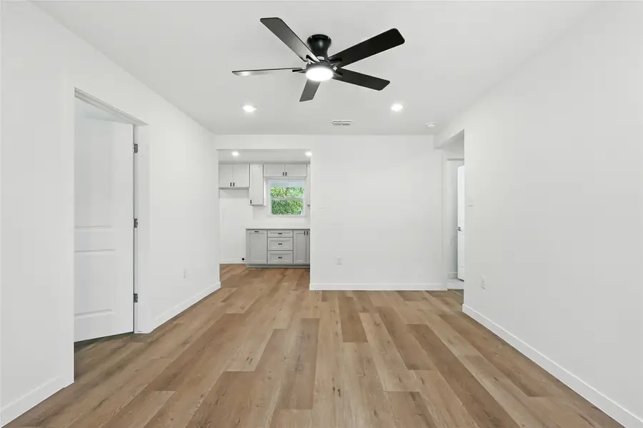 3122 Seevers Avenue, Dallas, TX 75216 - #3