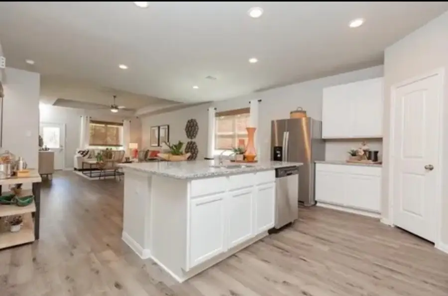 424 Livingston Drive, Desoto, TX 75115 - #2