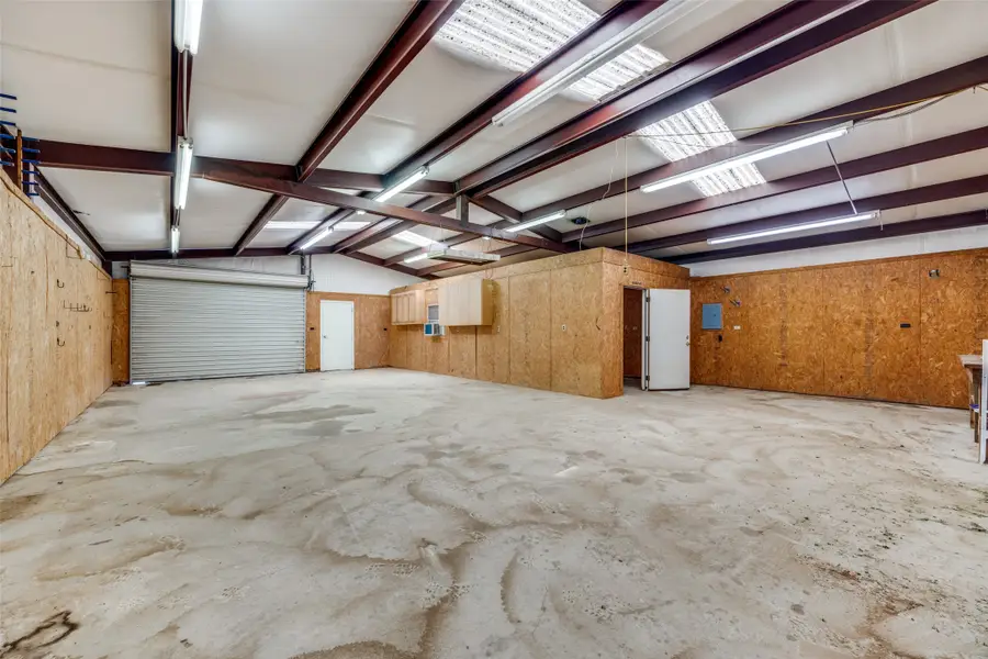 305 Buchanan Street, Whitesboro, TX 76273 - #2