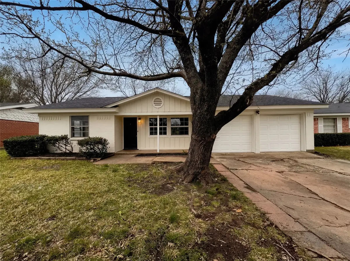 802 N Hughes Street, Howe, TX 75459 - #1