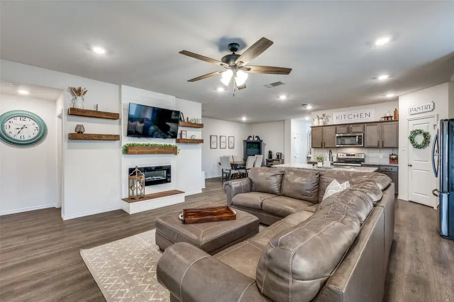 6221 Bracken Drive, Aubrey, TX 76227 - #3