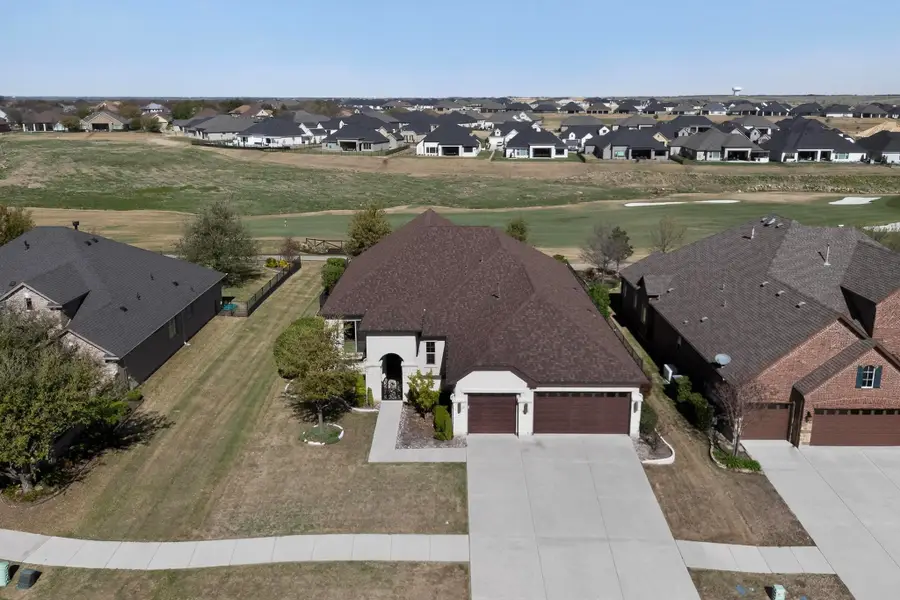 8708 Crestview Drive, Denton, TX 76207 - #2