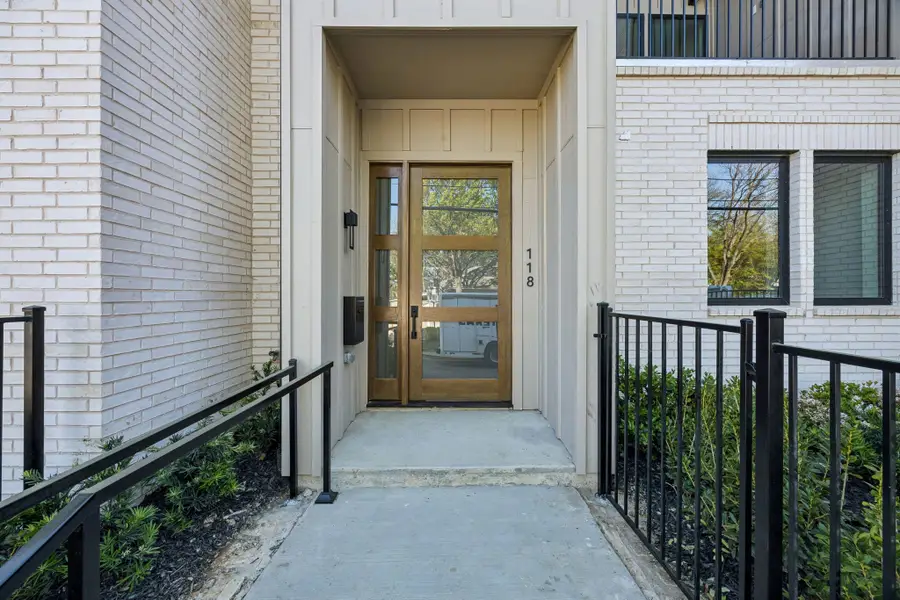 118 S Church Street, McKinney, TX 75069 - #2