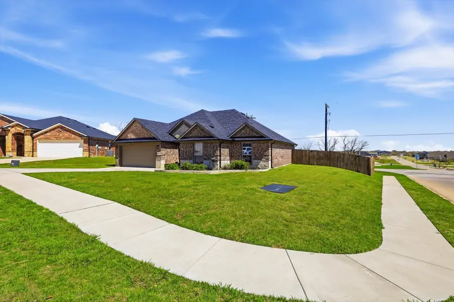 4101 Windmill Court, Sanger, TX 76266 - #2