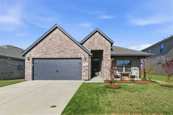 748 Ruellia Street, Weatherford, TX 76086