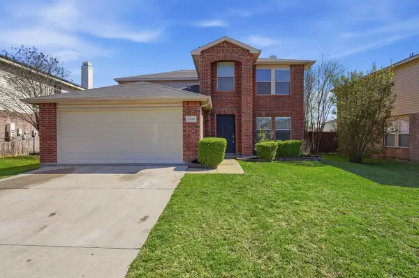 2932 Marco Drive, Grand Prairie, TX 75052