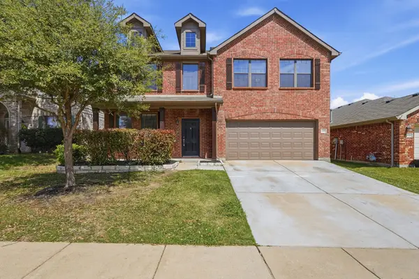 4301 Summer Star Lane, Fort Worth, TX 76244
