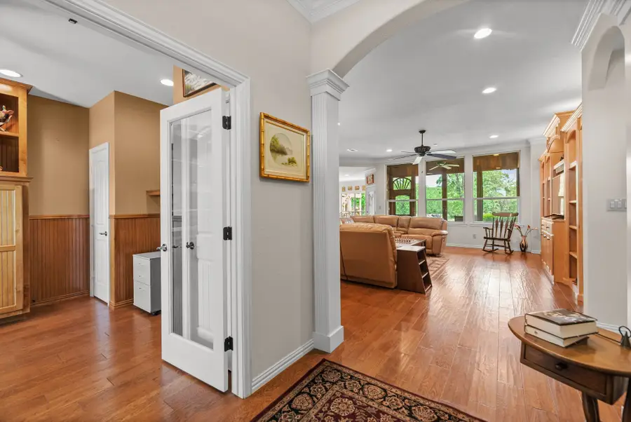 205 Canal Street, Corsicana, TX 75109 - #3