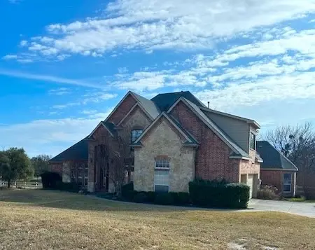 113 Deer Crossing Way, Azle, TX 76020