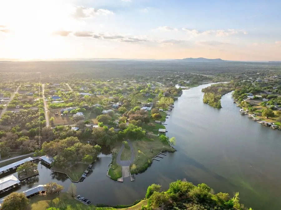 1407 County Road 311, Horseshoe Bay, TX 78657 - #2