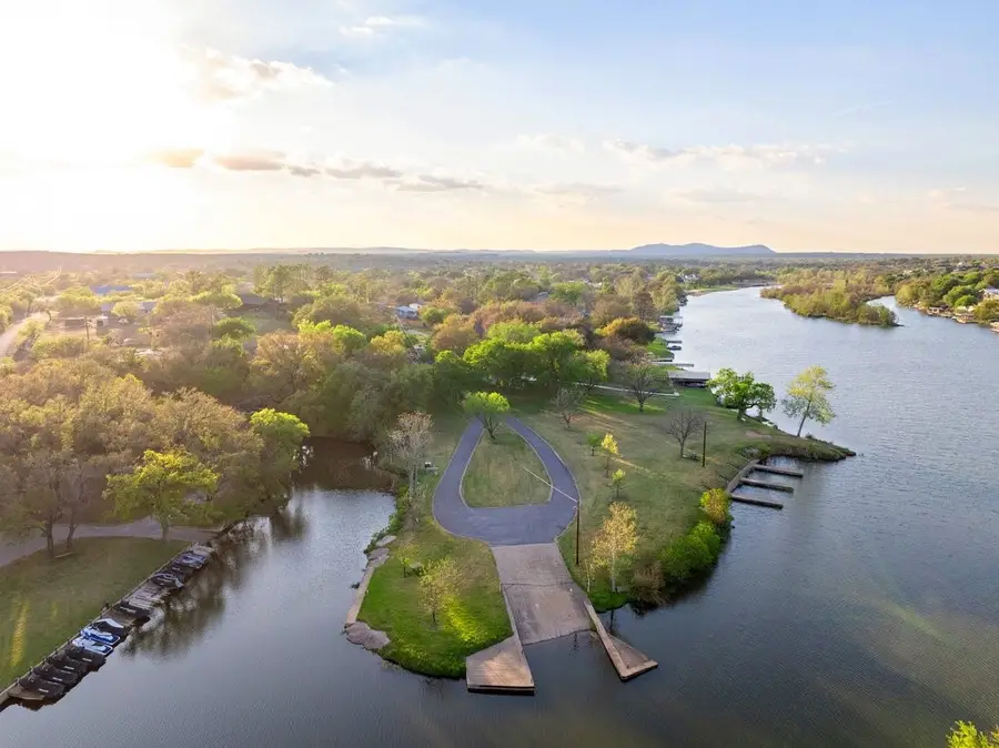 1407 County Road 311, Horseshoe Bay, TX 78657 - #3
