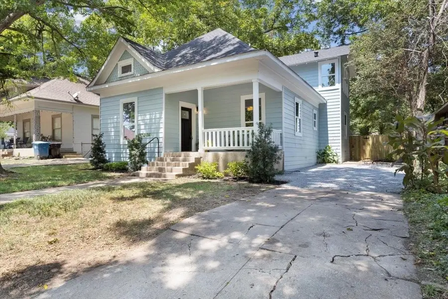 627 W Monterey Street, Denison, TX 75020 - #3