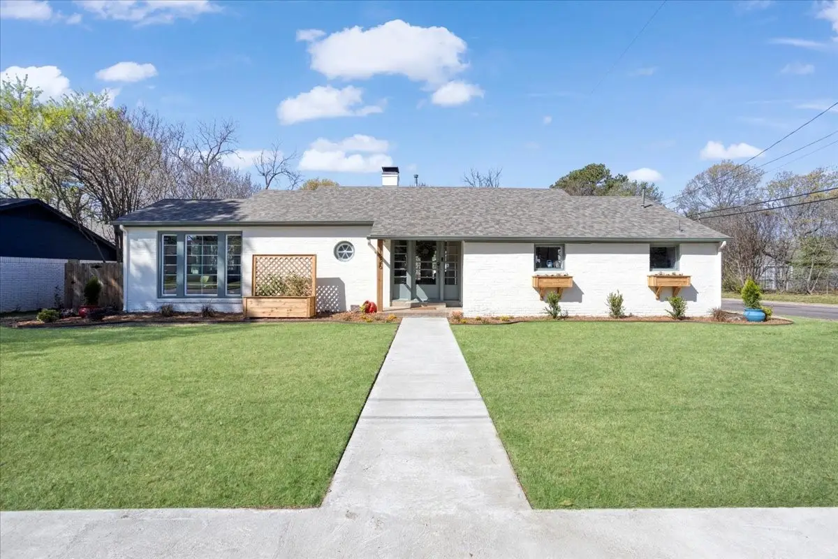 1526 N Lockhart Street, Sherman, TX 75092 - #1