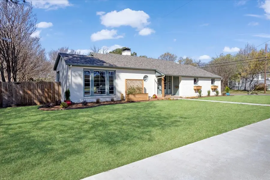 1526 N Lockhart Street, Sherman, TX 75092 - #2