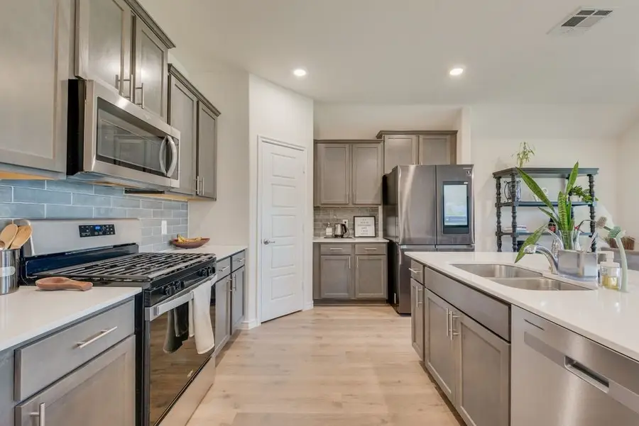 811 Dove Haven Way, Lavon, TX 75166 - #3