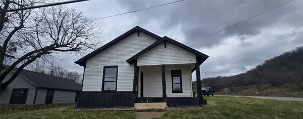 915 NE 1st Street, Mineral Wells, TX 76067