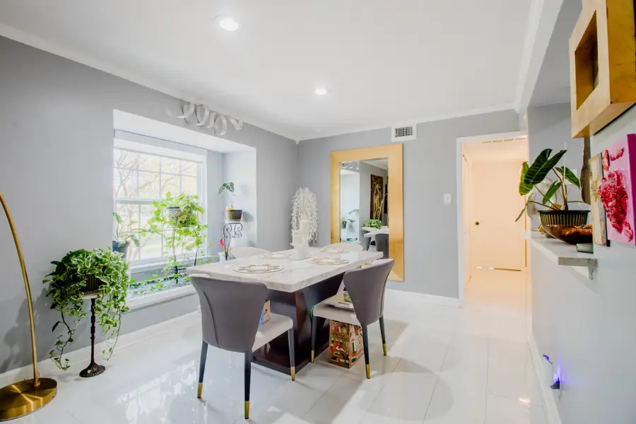 5200 Martel Avenue #6A, Dallas, TX 75206 - #3