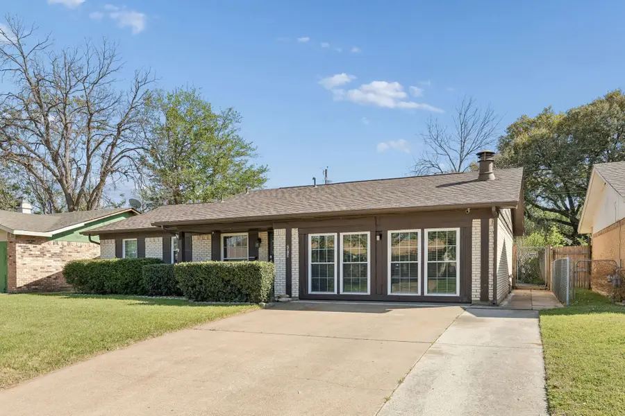 2016 Meadow Lark, Irving, TX 75060 - #2