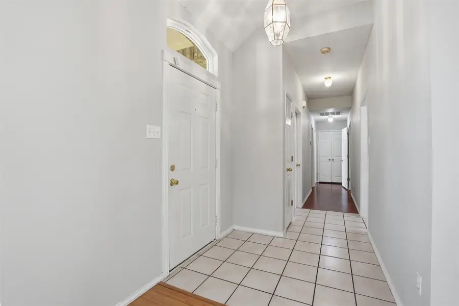 4121 Oakview Circle, Alvarado, TX 76009 - #3