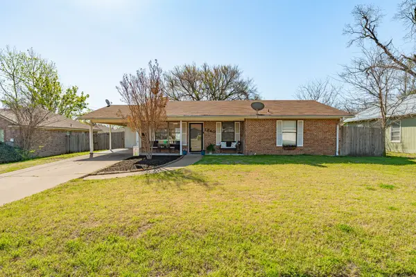 1240 W Groesbeck Street, Stephenville, TX 76401