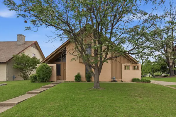 2814 Cheyenne Street, Irving, TX 75062