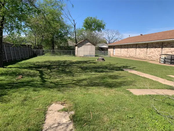 2323 Wilhurt Avenue, Dallas, TX 75216