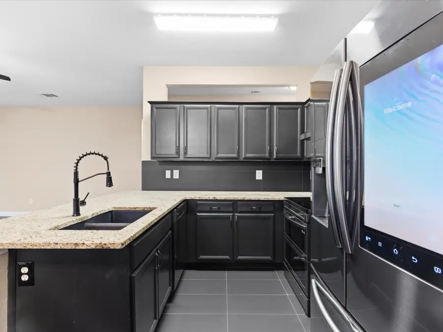 1918 Winter Pass Trail, Arlington, TX 76002 - #3