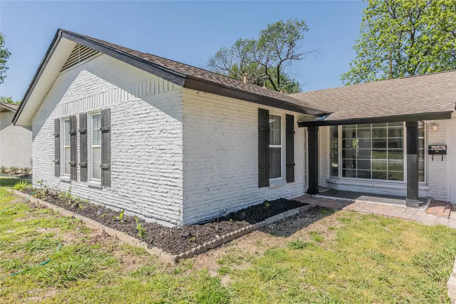 3723 Stafford Street, Irving, TX 75062 - #2