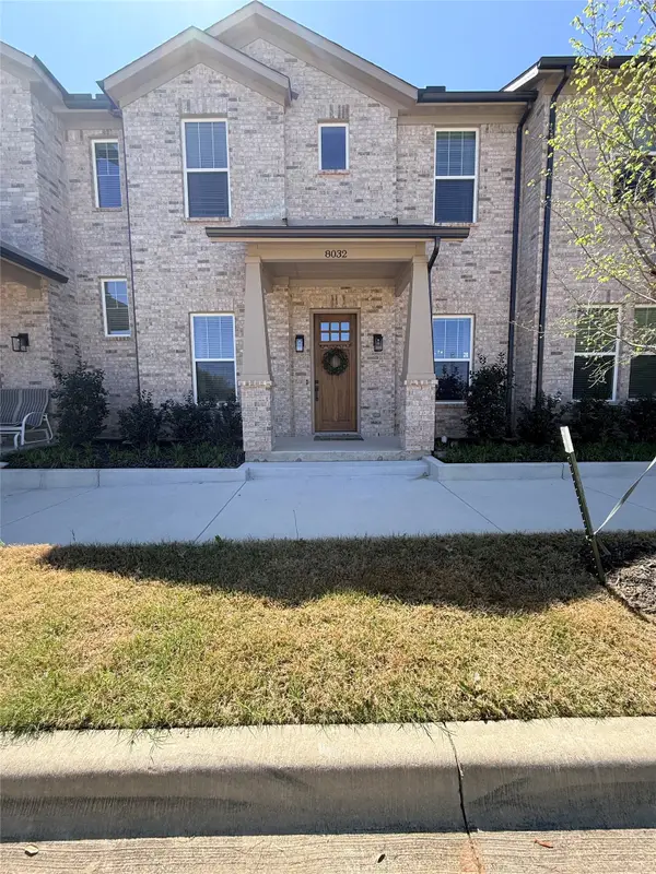 8032 Thomas Crossing, North Richland Hills, TX 76180