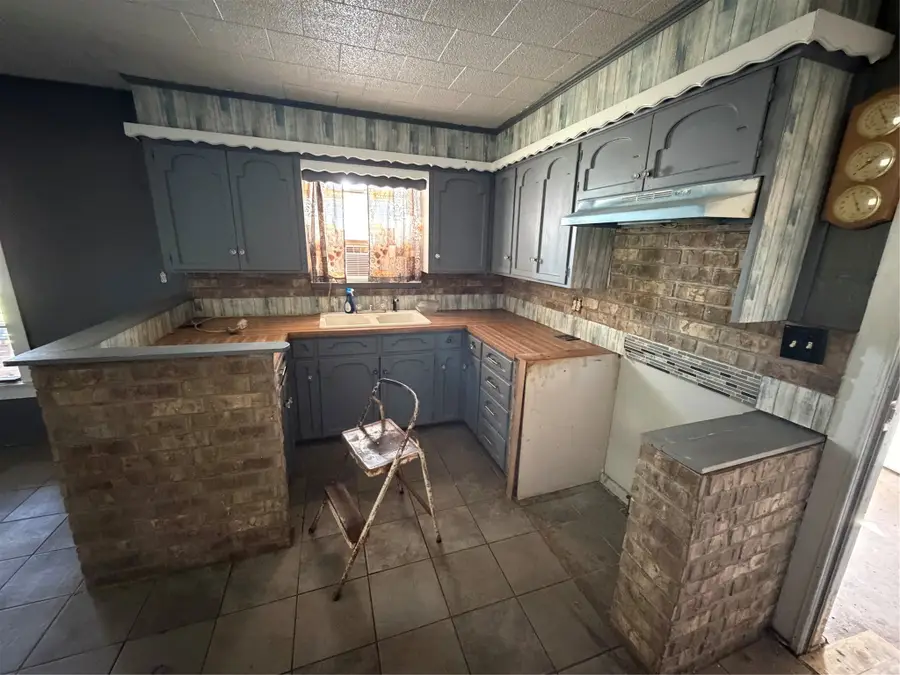 503 N Main Street, Rising Star, TX 76471 - #2