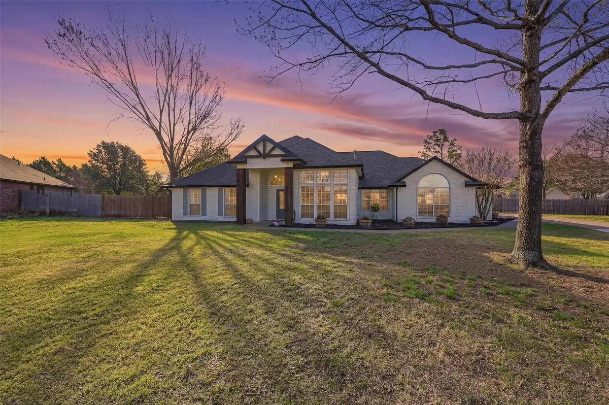 2240 Cottonwood Court, Midlothian, TX 76065 - #1