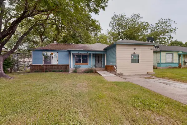 3102 Kilburn Avenue, Dallas, TX 75216