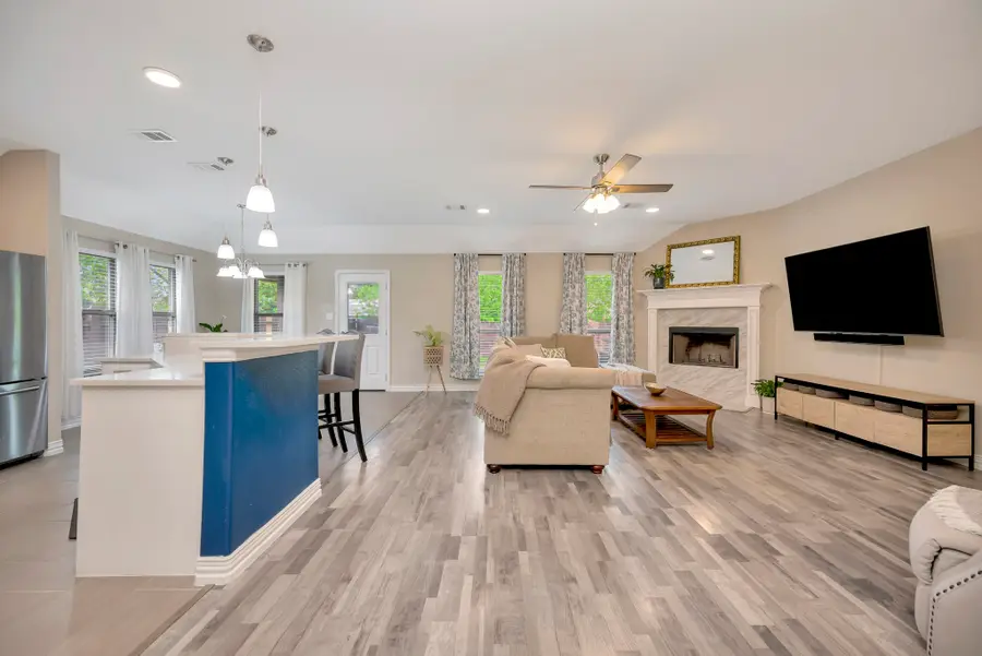 608 Perry Drive, White Settlement, TX 76108 - #2