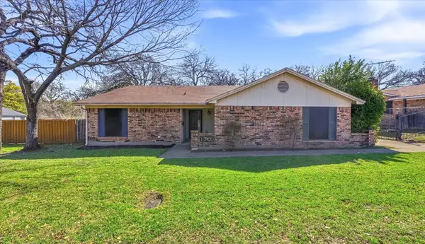 1503 N Fielder Road, Arlington, TX 76012