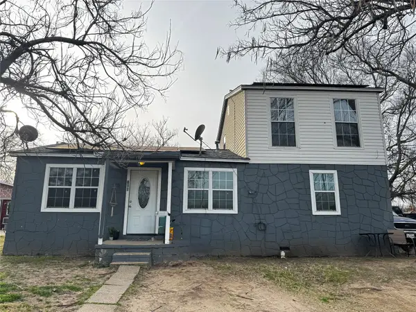 108 N Ellis Avenue, Mt Pleasant, TX 75455
