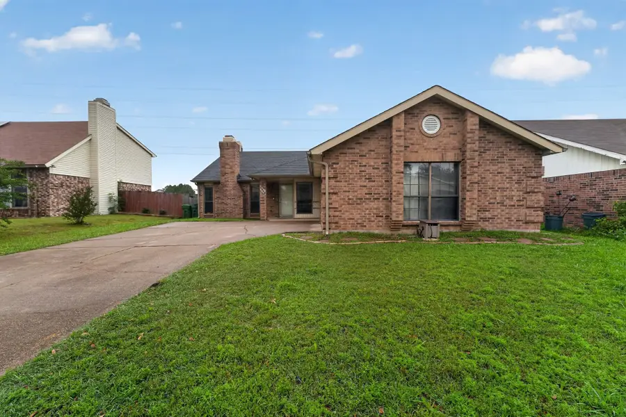 5209 Nocona Lane, Arlington, TX 76018 - #2